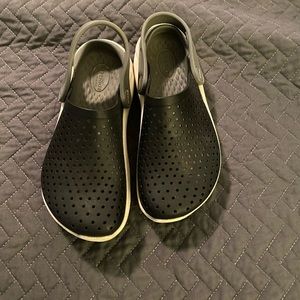 CROCS LiteRide shoes